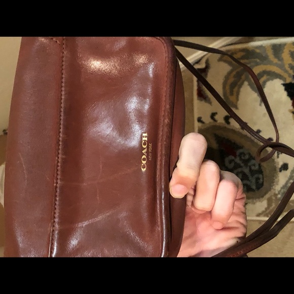 Leather Coach shoulder purse - Picture 3 of 8